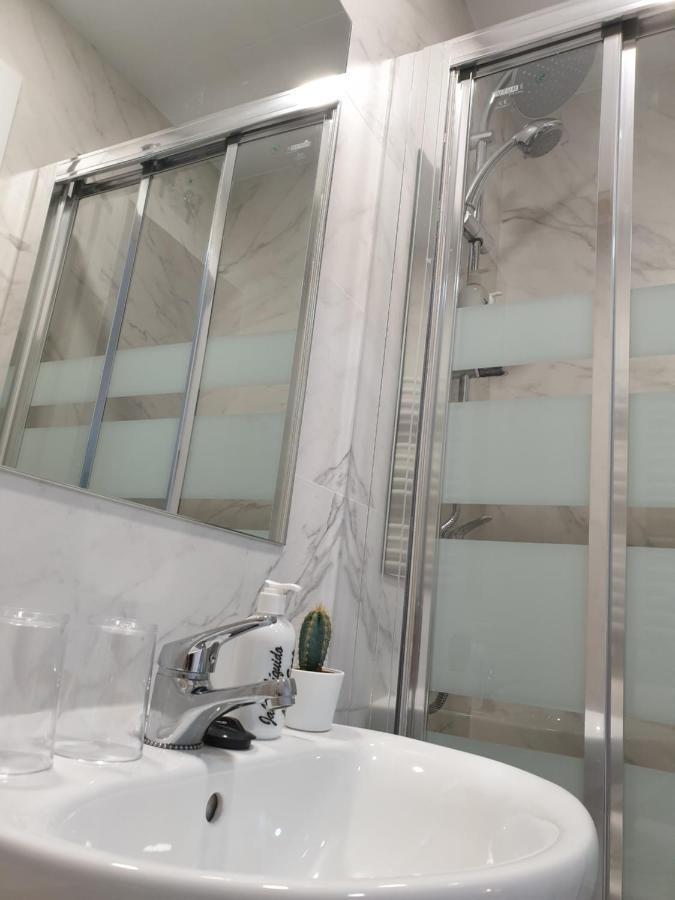 Norte Oviedo Rooms Madrid Exterior photo